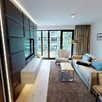 Apartment White Pearl 1.04
