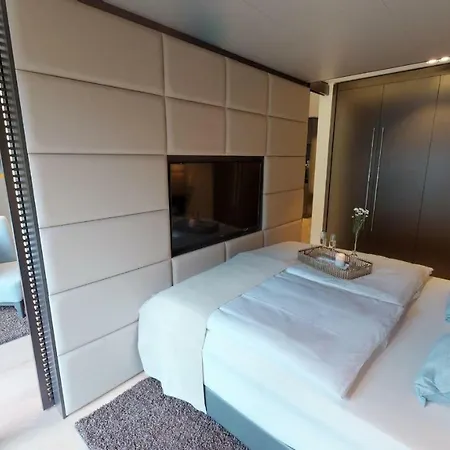 Lejlighed White Pearl 1.04